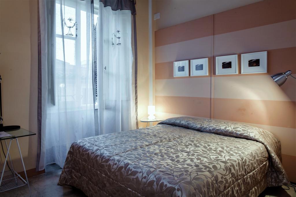 Bed and Breakfast Cavour33 Massa  Exterior foto