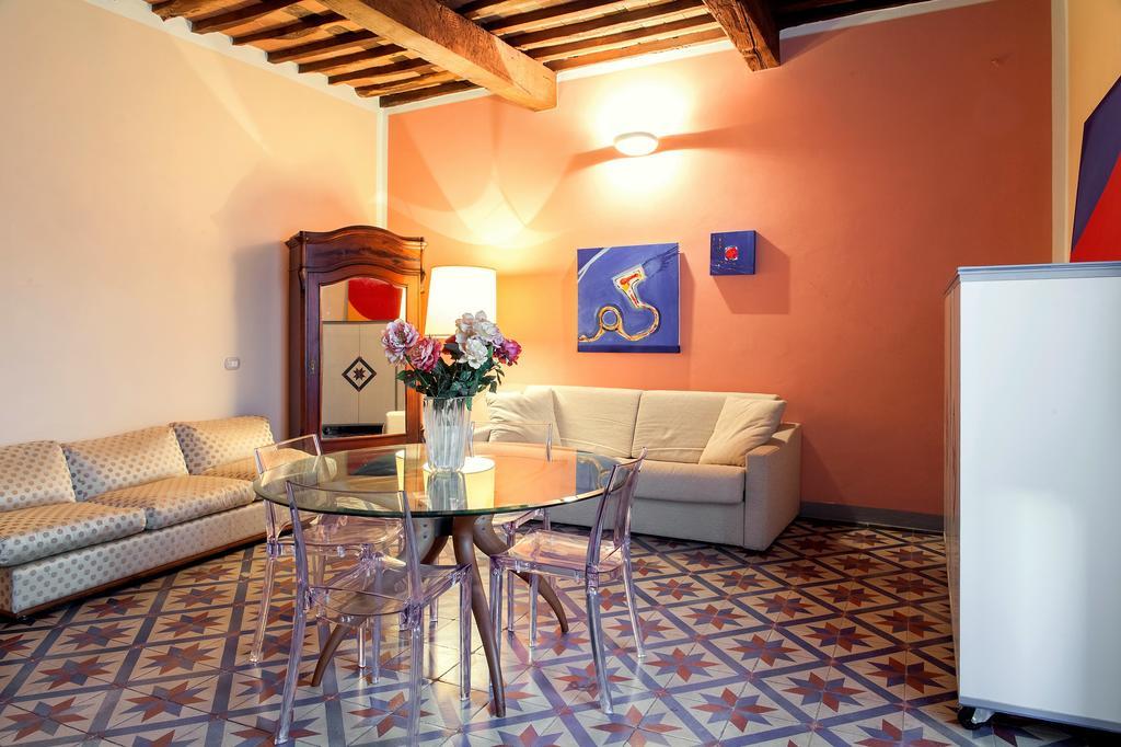 Bed and Breakfast Cavour33 Massa  Exterior foto